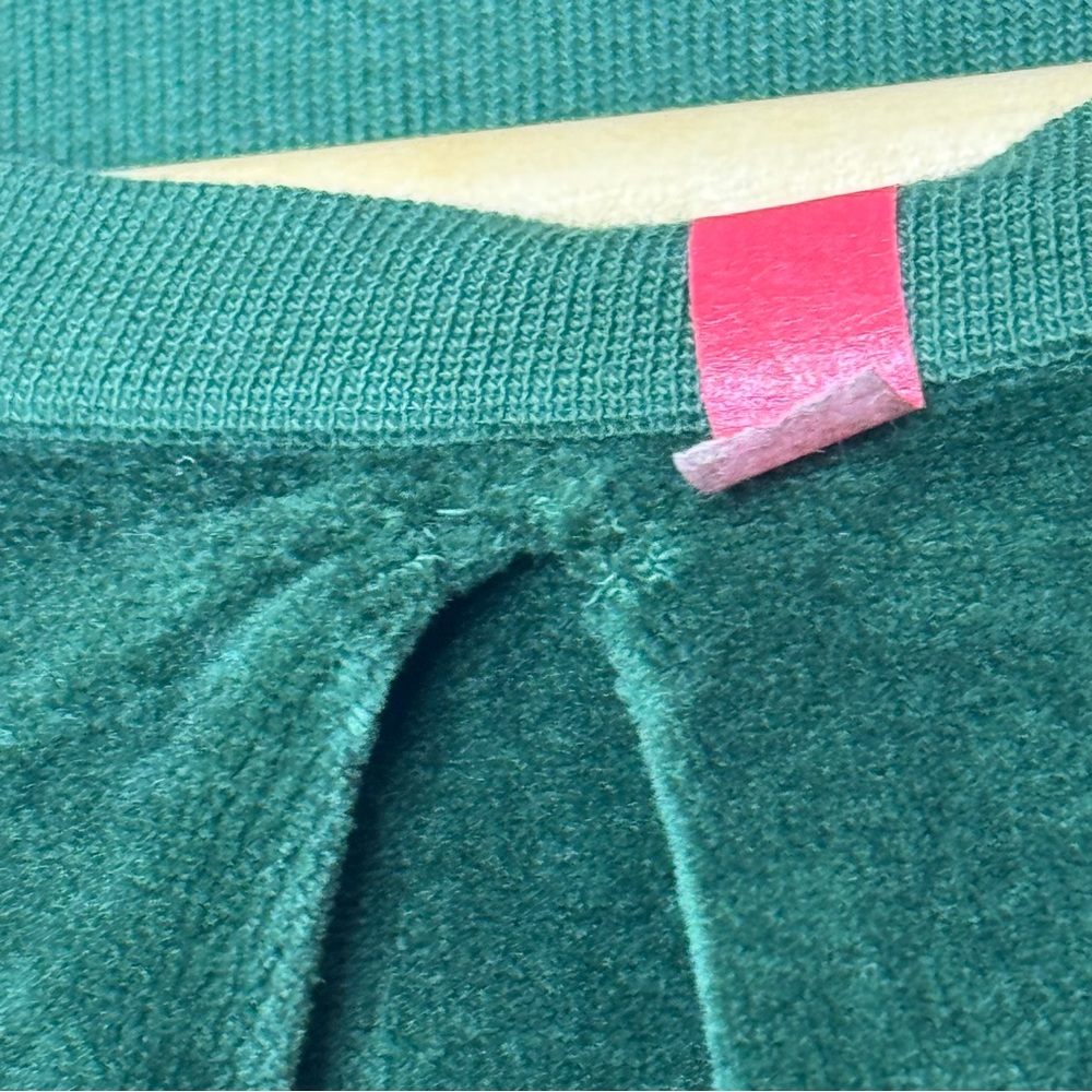 NWT Suzie Suzi Kondi Front Pleat Velour Sweatshirt in Bottle Green Sz XS - Picture 3 of 11